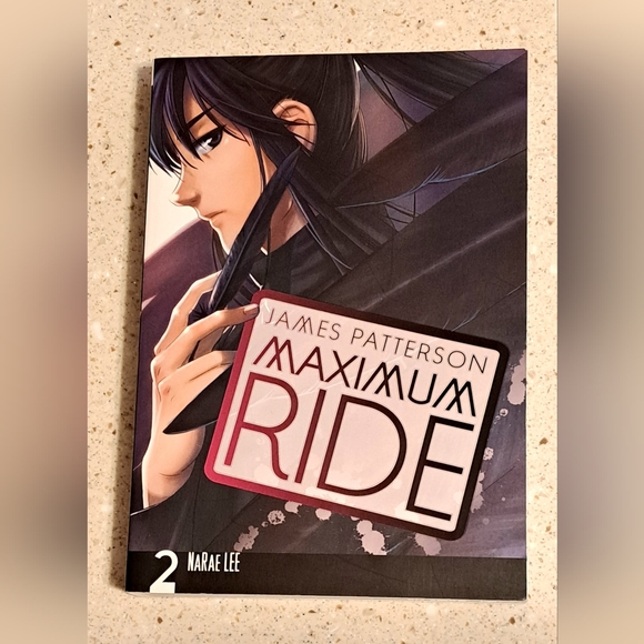 Maximum Ride Volume 2 - Picture 1 of 3